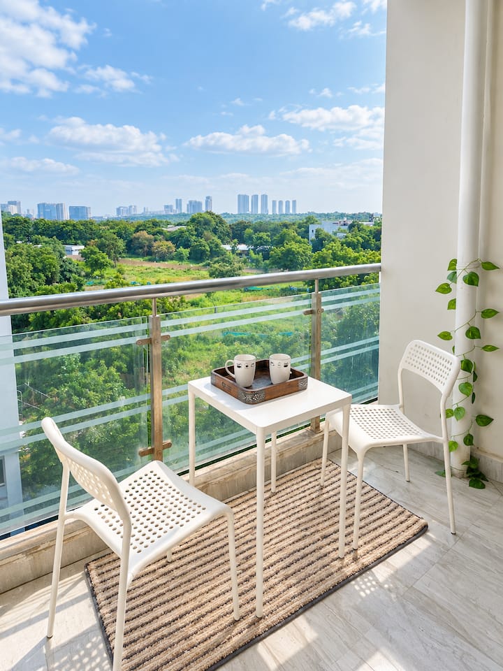 Green-view stay at Isha Haven